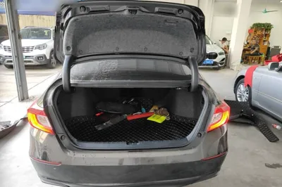 Honda Accord 2018, 60800 км, за 13143 USD - фото 26