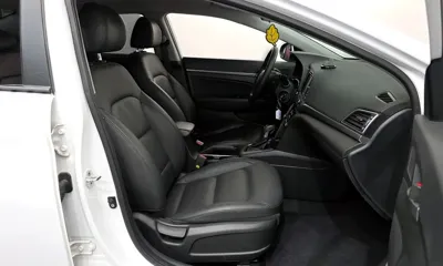 Hyundai Avante 2018, 116872 км, за 5231.78 USD - фото 11