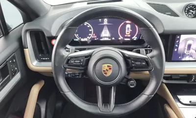 Porsche Cayenne 2024, 43462 км, за 81843.56 USD - фото 14