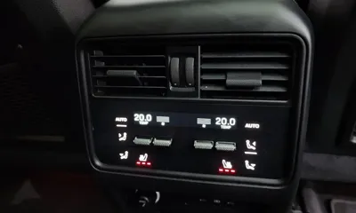 Porsche Cayenne 2024, 43462 км, за 81843.56 USD - фото 33