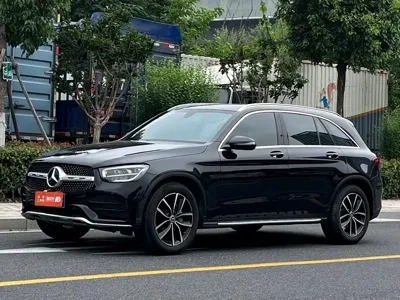 Mercedes-Benz GLC · 2023 год