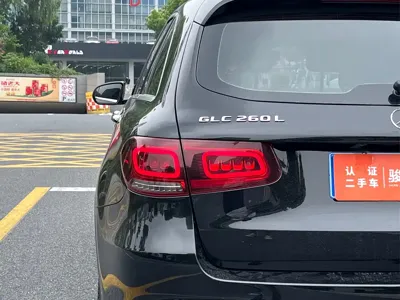 Mercedes-Benz GLC 2023, 83000 км, за 26338.51 USD - фото 6