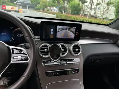 Mercedes-Benz GLC 2023, 83000 км, за 26338.51 USD - фото 9
