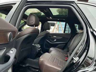 Mercedes-Benz GLC 2023, 83000 км, за 26338.51 USD - фото 13