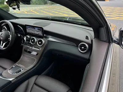 Mercedes-Benz GLC 2023, 83000 км, за 26338.51 USD - фото 16