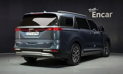 Kia Canival 2022, 48205 км, за 16091.21 USD
