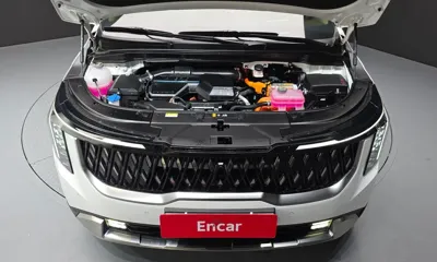Kia Canival 2025, 12486 км, за 50249.59 USD - фото 6