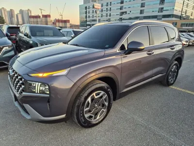 Hyundai Santafe 2023, 43617 км, за 18762.22 USD
