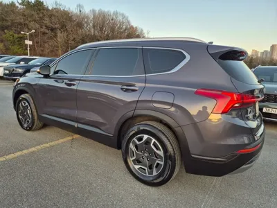 Hyundai Santafe 2023, 43617 км, за 18762.22 USD