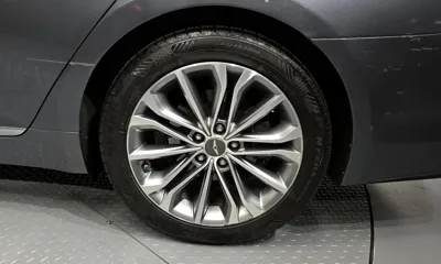 Hyundai Genesis 2016, 101050 км, за 7598.28 USD