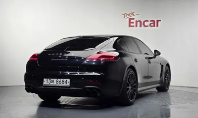 Porsche Panamera 2016, 109990 км, за 28226.34 USD
