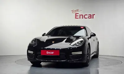 Porsche Panamera 2016, 109990 км, за 28226.34 USD