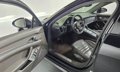 Porsche Panamera 2016, 109990 км, за 28226.34 USD - фото 10