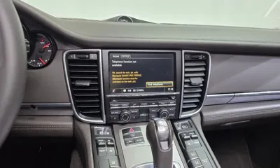 Porsche Panamera 2016, 109990 км, за 28226.34 USD - фото 12