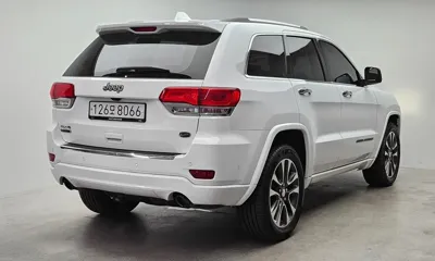 Jeep Cherokee 2018, 237938 км, за 7800.82 USD