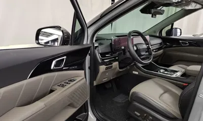 Kia Canival 2025, 6050 км, за 26362.73 USD - фото 10