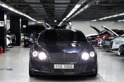Bentley Continental 2015, 56000 км, за 40370.22 USD