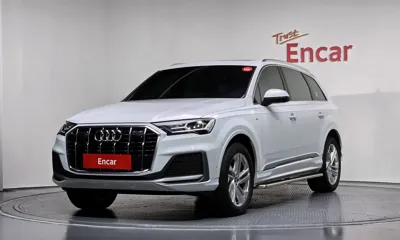 Audi Q7 · 2022 год