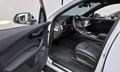Audi Q7 2022, 27618 км, за 44600.61 USD - фото 10