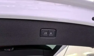 Audi Q7 2022, 27618 км, за 44600.61 USD - фото 20