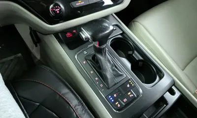Kia Canival 2017, 191936 км, за 4413.96 USD - фото 9