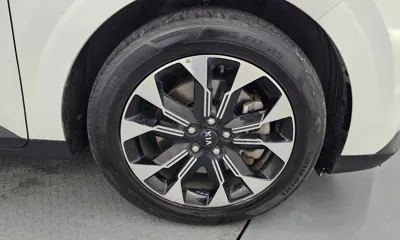 Kia Canival 2021, 54352 км, за 19755.53 USD