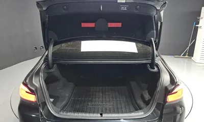 BMW 5-Series 2023, 106727 км, за 22475.58 USD - фото 20