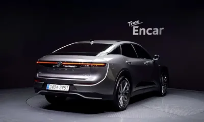 Toyota Crown 2025, 8267 км, за 32720.81 USD
