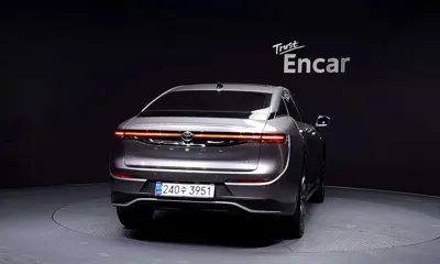 Toyota Crown 2025, 8267 км, за 32720.81 USD