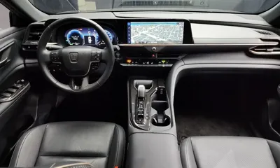 Toyota Crown 2025, 8267 км, за 32720.81 USD - фото 7