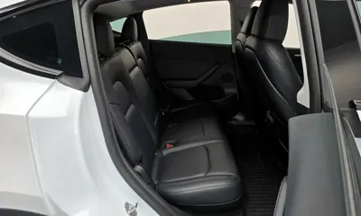 Tesla Model Y 2024, 21421 км, за 27302.86 USD - фото 11