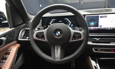 BMW X5 2025, 6109 км, за 85954.25 USD - фото 13