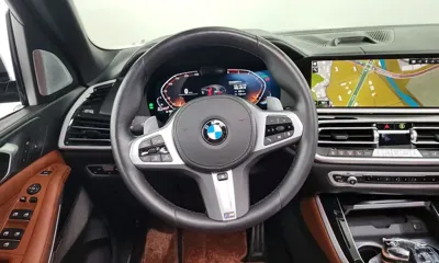 BMW X5 2023, 58970 км, за 69738.28 USD - фото 13