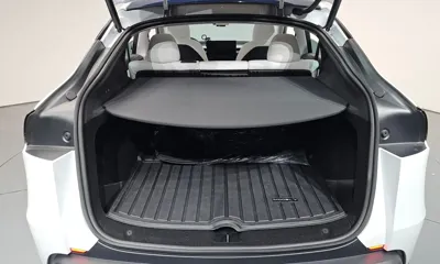 Tesla Model Y 2025, 10814 км, за 35114.03 USD - фото 20