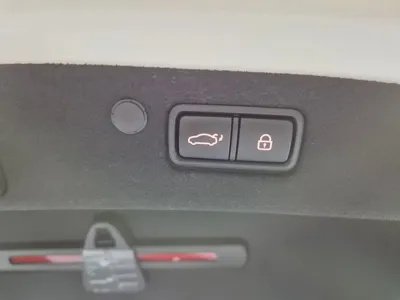 Hyundai Grandeur 2021, 123196 км, за 13348.96 USD - фото 8