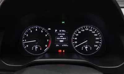 Hyundai Avante 2019, 61937 км, за 7811.08 USD - фото 8
