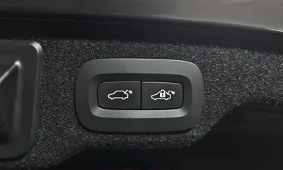 Volvo S90 2019, 64858 км, за 16738.87 USD - фото 20