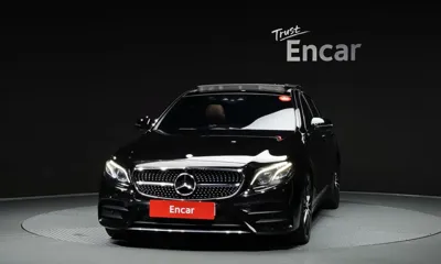 Mercedes-Benz E-Class 2017, 110593 км, за 15426.02 USD