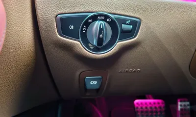 Mercedes-Benz E-Class 2017, 110593 км, за 15426.02 USD - фото 29