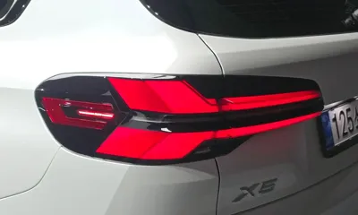 BMW X5 2025, 8954 км, за 80386.76 USD - фото 23