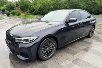 BMW 3 Series · 2022 год