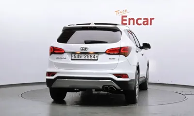 Hyundai Santafe 2017, 141194 км, за 8205.33 USD