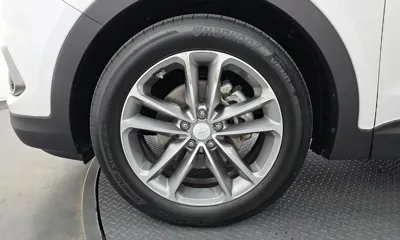 Hyundai Santafe 2017, 141194 км, за 8205.33 USD