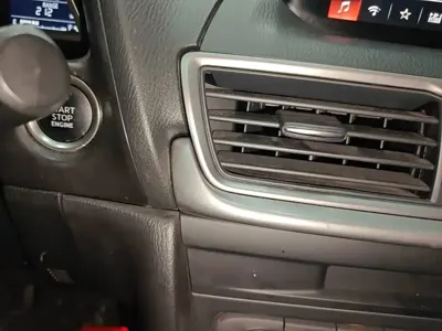 Mazda 3 Axela 2017, 103800 км, за 5812.13 USD - фото 9