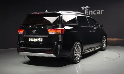 Kia Canival 2018, 57584 км, за 9556 USD