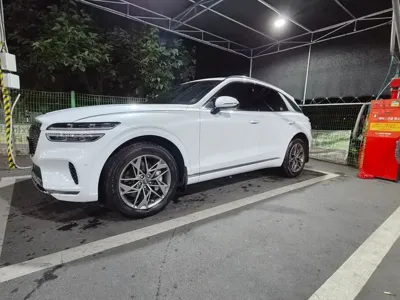 Genesis GV70 · 2023 год