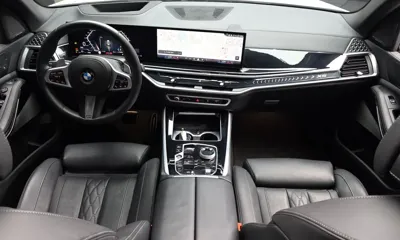 BMW X5 2025, 8901 км, за 83143.7 USD - фото 7