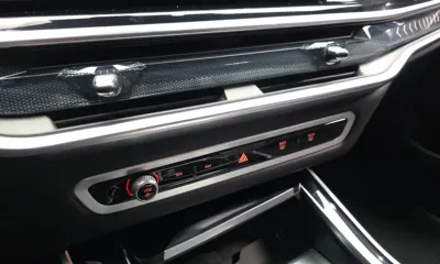BMW X5 2025, 8901 км, за 83143.7 USD - фото 32