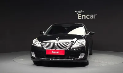 Hyundai Equus 2015, 235617 км, за 2953.92 USD