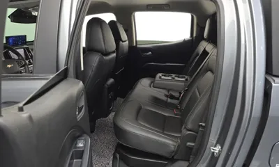 ChevroletGMDaewoo Colorado 2021, 39266 км, за 15097.81 USD - фото 12
